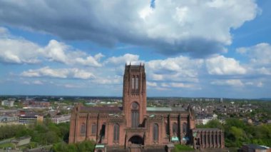 İngiltere 'nin kuzeybatısındaki Liverpool' daki Modern Britanya Şehir Merkezi 'nin Hava Görüntüsü. 5 Mayıs 2024