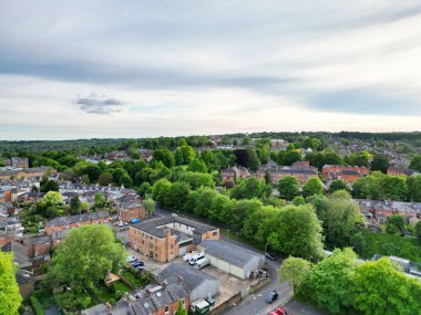 Günbatımında İngiliz Tarihi Kenti Winchester Central 'ın Yüksek Açılı Manzarası. İngiltere Birleşik Krallık, 17 Mayıs 2024