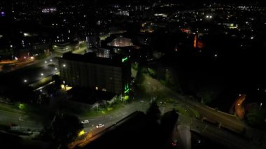 Açık Gece sırasında İngiltere 'nin Aydınlanmış Merkez Leicester şehrinin Yüksek Açılı Hızlandırılmış Görüntüsü. 26 Nisan 2024
