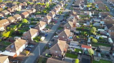 İngiltere 'nin Nottinghamshire kentindeki Toton Village' da emlak konutlarının hava görüntüleri. 26 Nisan 2024