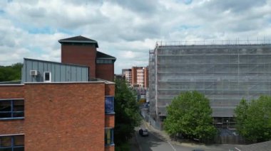 İngiltere 'nin tarihi Swindon şehrinin yüksek açılı görüntüsü. 25 Mayıs 2024