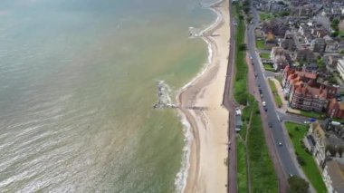 İngiltere 'nin Sea City bölgesindeki İngiliz Turist Cazibesi Merkez Clacton' ın yüksek açılı görüntüleri. 21 Mayıs 2024