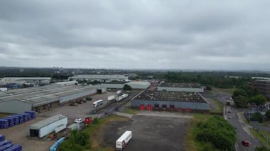 İngiltere 'nin Batı Midlands kentindeki Walsall şehrinin hava görüntüsü. 3 Temmuz 2024