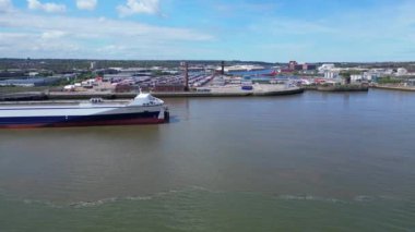 Liverpool City 'nin Kuzeybatı İngiltere' deki Ocean 'daki High Angle görüntüleri. Birleşik Krallık. 5 Mayıs 2024