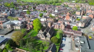 İngiltere, Derbyshire 'ın Erewash ilçesi, Long Eaton kasabasının hava manzarası. 29 Nisan 2024