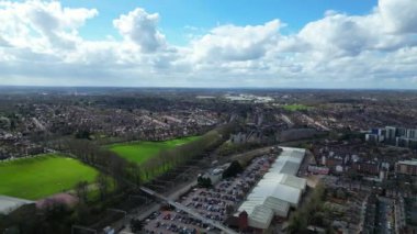 İngiltere Merkez Coventry Şehir Merkezi 'ndeki şehir merkezinin hava görüntüleri. 30 Mart 2024