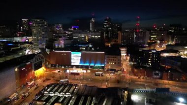 İngiltere 'nin Midlands, İngiltere' nin Merkez Birmingham şehrinin en güzel hava manzarası. 30 Mart 2024