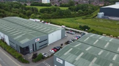Birleşik Krallık Leeds City 'deki Endüstriyel Estate ve Depoların Hava Hızlandırılmış Görüntüleri. 12 Haziran 2024