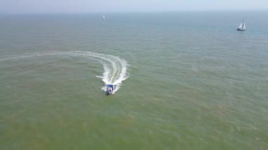 İngiltere 'nin Eastbourne Okyanus Kenti Okyanusu' nun En Güzel Turistik Cazibesi Deniz Cephesi ve Okyanusu Hava Manzarası. 10 Mayıs 2024