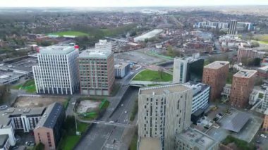 İngiltere 'nin Merkez Coventry Şehir Merkezi' ndeki Hava Hızlandırılmış Şehir Binaları. 30 Mart 2024