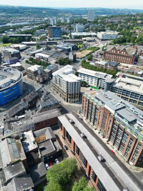 Kuzey İngiltere 'deki Tyne Nehri' nden Merkez Newcastle City 'nin hava görüntüsü. 19 Temmuz 2024, Drone 'un Kamerası.