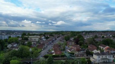 Güzel İngiliz Liman ve Rıhtım Şehri Southampton, Güney İngiltere Sahili, İngiltere. Yüksek Açılı Drone 'un Kamera Görüntüsü 17 Mayıs 2024' te Çekildi