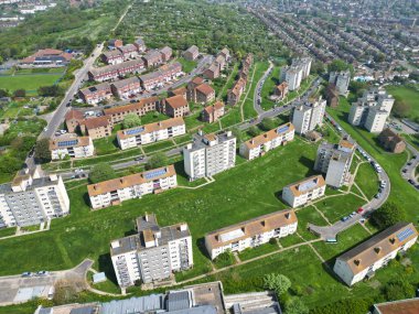 Brighton sahil beldesinin en güzel ve çekici İngiliz Turist Çekimi ve Doğu Sussex Beach City, İngiltere GB. Görüntü İHA 'nın Kamerasıyla 9 Mayıs 2024' te çekildi.