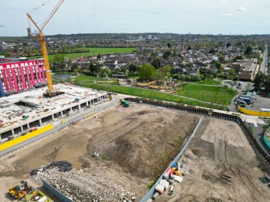 Brent Cross 'un Batı Hendon Londra Şehri, Birleşik Krallık, Yüksek Açı Drone' un Kamera Görüntüsü 12 Nisan 2024 'te Orta Yükseklikten çekildi..