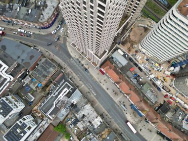 İngiltere 'nin Merkez ve Merkez Wembley Londra şehrinin havadan görüntüsü. Yüksek Açılı Kamera 17 Nisan 2024 'te İHA' nın Orta Yükseklikten Kamerası ile yakalandı.