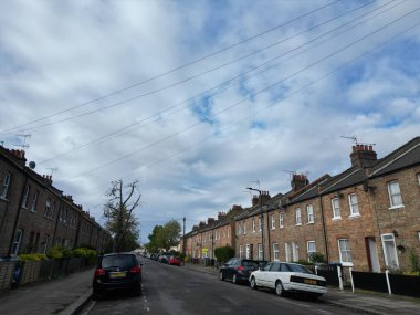 Brent Cross Batı Hendon Londra Şehri, İngiltere Yüksek Açılı Drone 'un Kamera Görüntüsü 17 Nisan 2024' te Orta Yükseklikten çekildi..