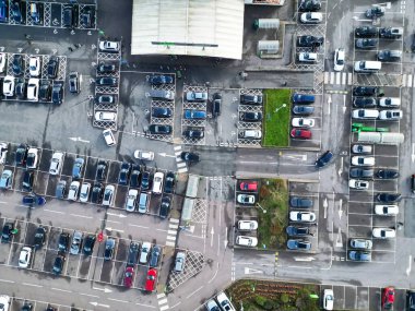 Dagenham City 'nin Yüksek Açılı Manzarası İngiltere' nin Doğu Londra Başkenti Gün Batımında Büyük Britanya. Hava Görüntüleri 2 Mart 2024 'te İHA' nın Kamerasıyla Orta Yükseklikten çekildi..