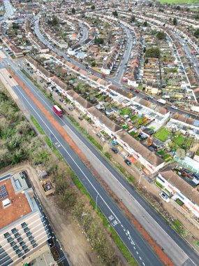 Dagenham City 'nin Yüksek Açılı Manzarası İngiltere' nin Doğu Londra Başkenti Gün Batımında Büyük Britanya. Hava Görüntüleri 2 Mart 2024 'te İHA' nın Kamerasıyla Orta Yükseklikten çekildi..
