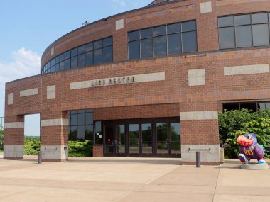 Lawrence, Kansas - 17 Temmuz 2023: Lied Center of Kansas - Kansas Üniversitesi KU Gösteri Sanatları Merkezi