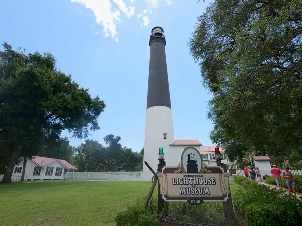 Pensacola, Florida - 7 Ağustos 2023: Pensacola Deniz Feneri ve Denizcilik Müzesi