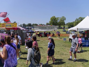 Kansas City, Missouri - 19 Ağustos 2023: Etnik Zenginleştirme Festivali - KCMO 'da Yıllık Küresel Gıda, Dans ve Kültür Festivali