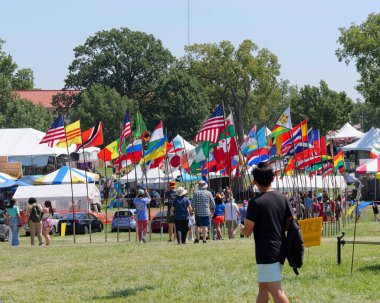Kansas City, Missouri - 19 Ağustos 2023: Etnik Zenginleştirme Festivali - KCMO 'da Yıllık Küresel Gıda, Dans ve Kültür Festivali