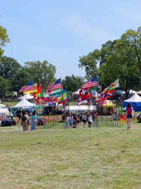 Kansas City, Missouri - 19 Ağustos 2023: Etnik Zenginleştirme Festivali - KCMO 'da Yıllık Küresel Gıda, Dans ve Kültür Festivali