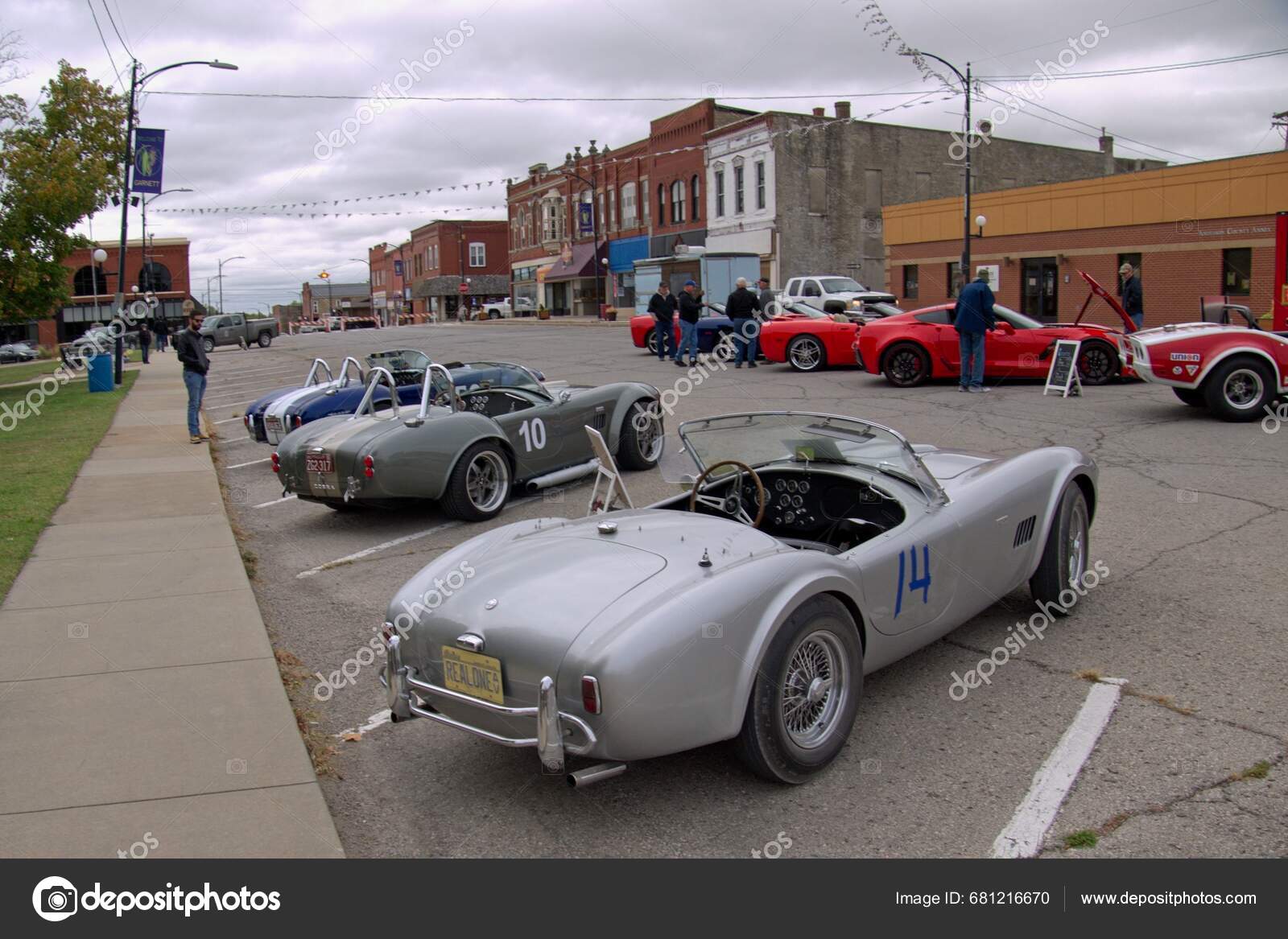 Kansas October 2023 Lake Grand Prix Revival Car Stock Editorial Photo