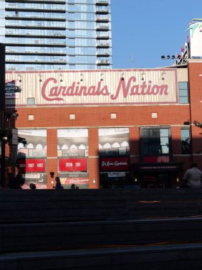 St. Louis, Missouri - 21 Haziran 2023: STL 'deki Cardinals Ballpark Village
