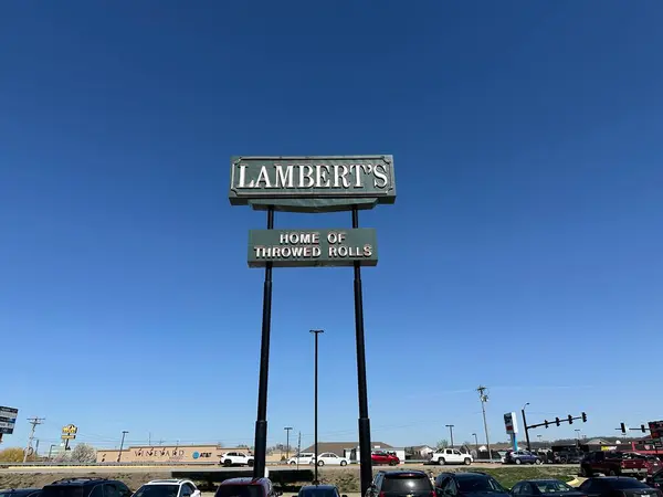 Ozark Missouri Marca 2024 Lambert Cafe Dom Rzuconych Bułek — Zdjęcie stockowe