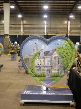 Kansas City Kupa Geçidi Festivali Kansas City, Missouri 'deki Amerikan Kraliyet Binası' nda başladı..