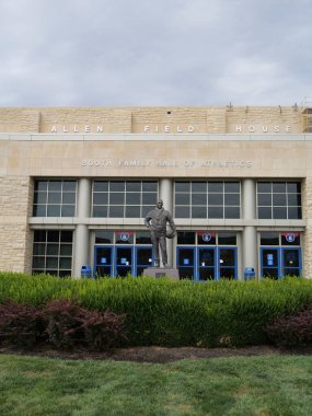 Lawrence, Kansas - 9 Ağustos 2024: Allen Fieldhouse Basketbol Arena Kansas Üniversitesi