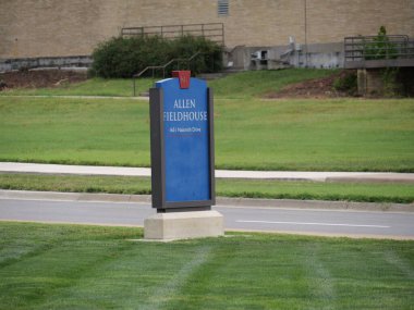 Lawrence, Kansas - 9 Ağustos 2024: Allen Fieldhouse Basketbol Arena Kansas Üniversitesi