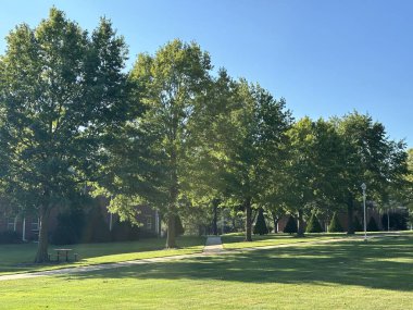 Olathe, Kansas - 2 Ağustos 2024: Olathe, KS 'deki Orta Amerika Nazarene Üniversitesi' nde güzel bir kampüs