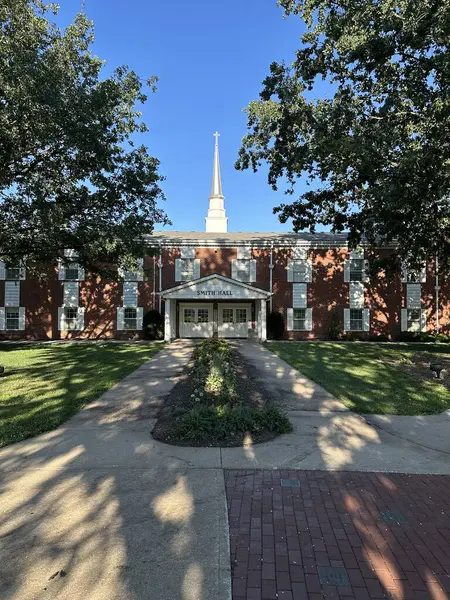 stock image Olathe, Kansas - August 2, 2024: Beautiful campus at MidAmerica Nazarene University in Olathe, KS