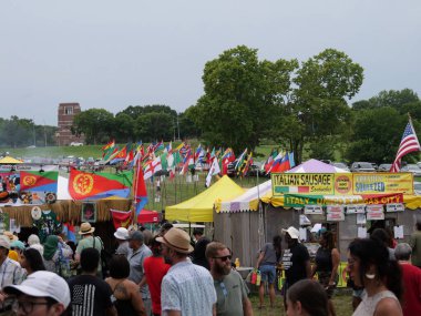 Kansas City, Missouri - 18 Ağustos 2024: Swope Park 'ta KC Etnik Zenginleştirme Festivali