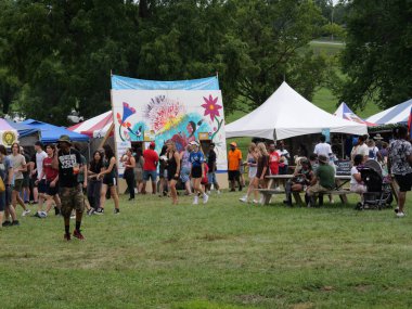 Kansas City, Missouri - 18 Ağustos 2024: Swope Park 'ta KC Etnik Zenginleştirme Festivali