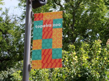 Topeka, Kansas - 2 Eylül 2024: Hayvanat Bahçesinde Güzel Güneşli Sonbahar Havası