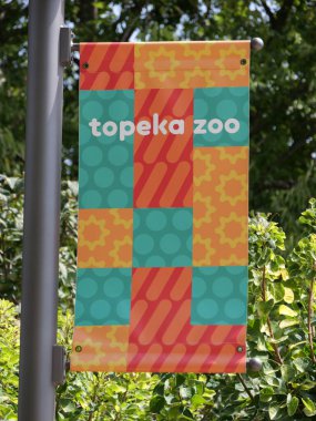 Topeka, Kansas - 2 Eylül 2024: Hayvanat Bahçesinde Güzel Güneşli Sonbahar Havası