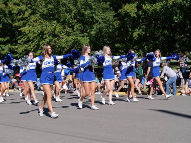 Olathe, Kansas - 7 Eylül 2024: Johnson County Eski Yerleşimciler Geçidi - Kansas 'taki En Büyük Geçit Töreni