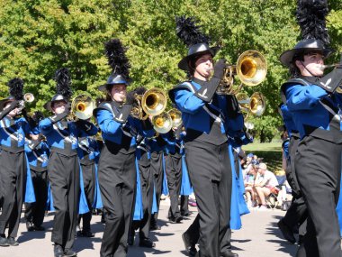 Olathe, Kansas - 7 Eylül 2024: Johnson County Eski Yerleşimciler Geçidi - Kansas 'taki En Büyük Geçit Töreni