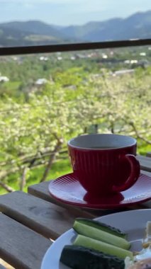 Manzaralı Manzaralı Kahvaltı. Yüksek kalite 4k görüntü