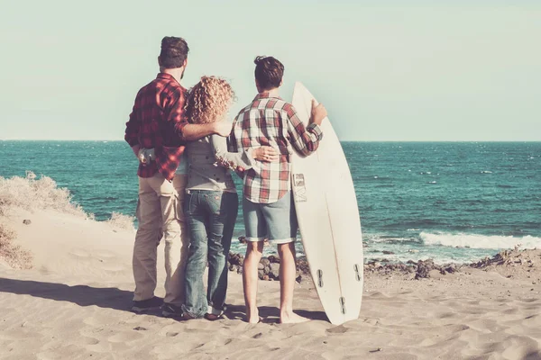 Hermosa Familia Juntos Para Siempre Playa Con Día Soleado Adolescente —  Fotos de Stock