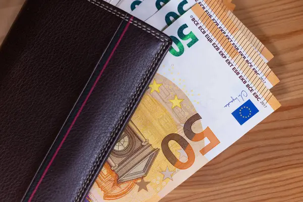 Cüzdanında Euro Tomar Para Var — Stok fotoğraf