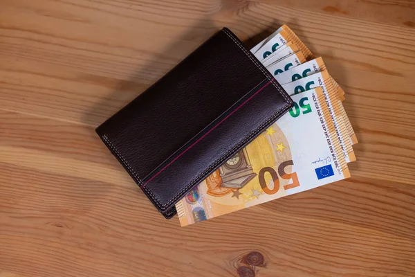 Cüzdanında Euro Tomar Para Var — Stok fotoğraf