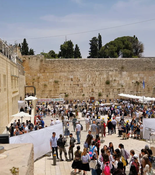 stock image Israel. Jerusalem. Western wall.Prayer at the Western Wall.Israel is a place of attraction for pilgrims from all over the world.