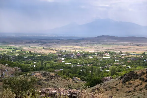 Kosh, Ermenistan 'ın Aragatsotn bölgesinde bir köydür..