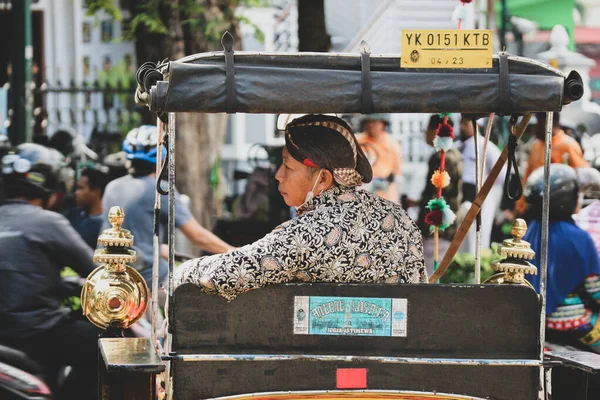 Bakifrån Vagn Eller Andong Förare Jalan Malioboro Yogyakarta Med Typiska — Stockfoto