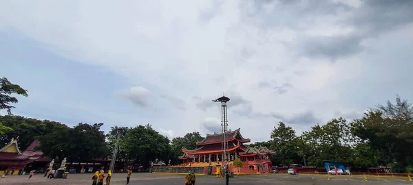 Atmosféra Turistů Kteří Jsou Sam Poo Kong Temple Area Semarang — Stock fotografie