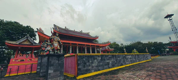 Voici Une Photo Toit Temple Sam Poo Kong Semarang Style — Photo